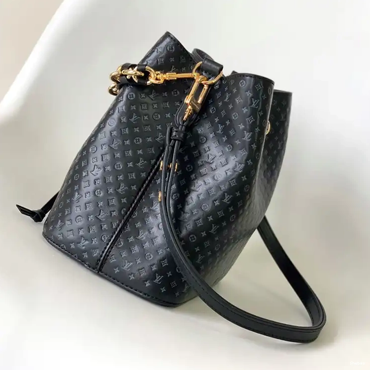 Bag LV 2304DJ0048 0706